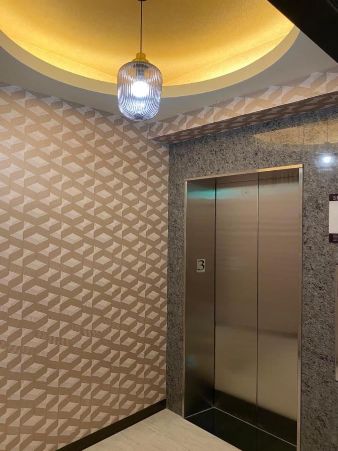 Weifeng Boutique Business Hotel - Zhanqian Branch Pingtung Екстер'єр фото