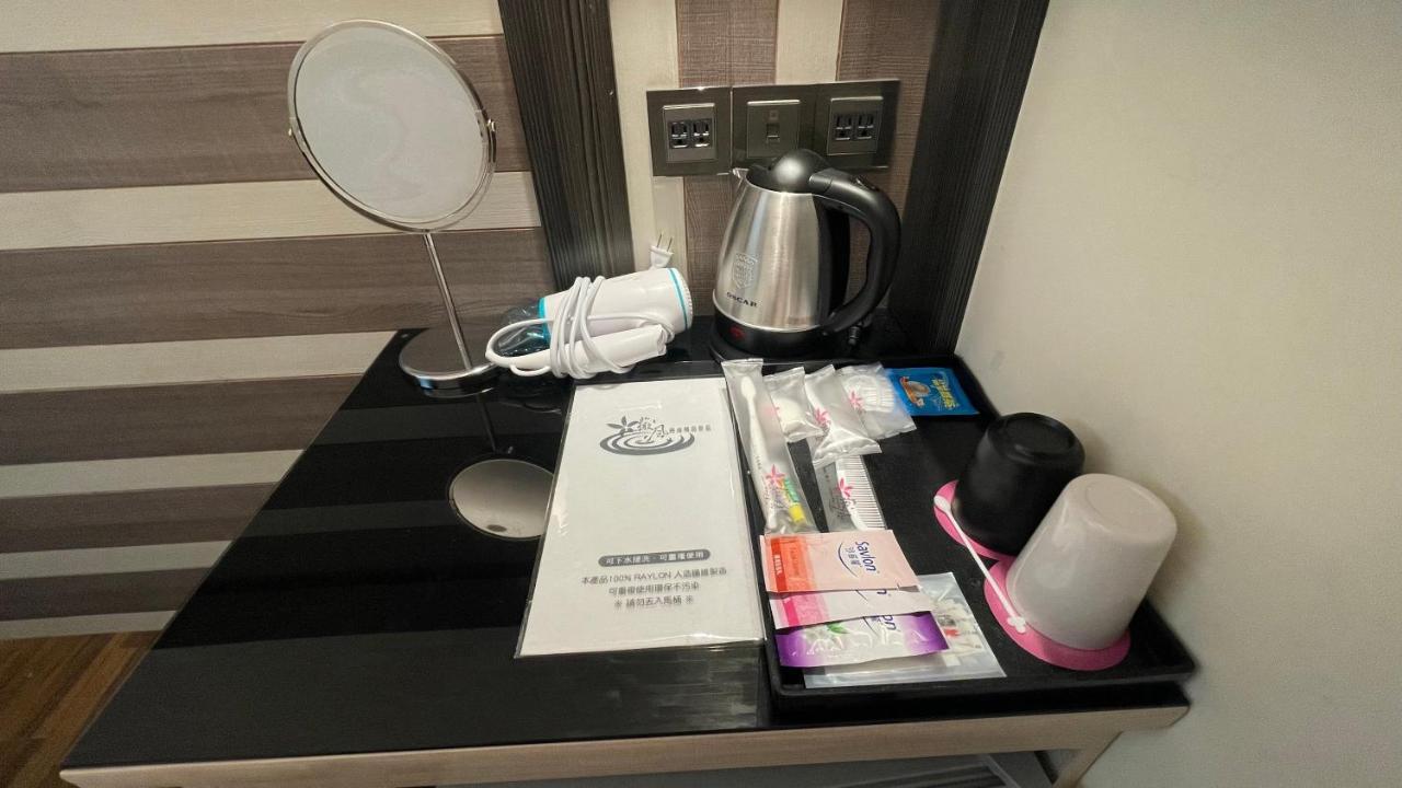 Weifeng Boutique Business Hotel - Zhanqian Branch Pingtung Екстер'єр фото